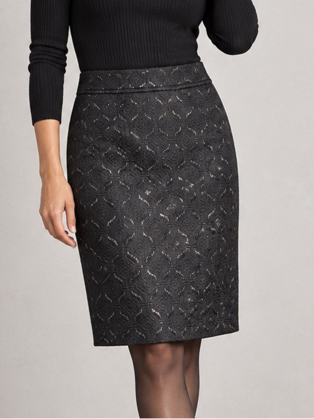 Ann Taylor Black Metallic Jacquard Pencil Skirt Size 4